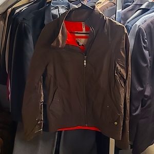 Medium burton wind breaker